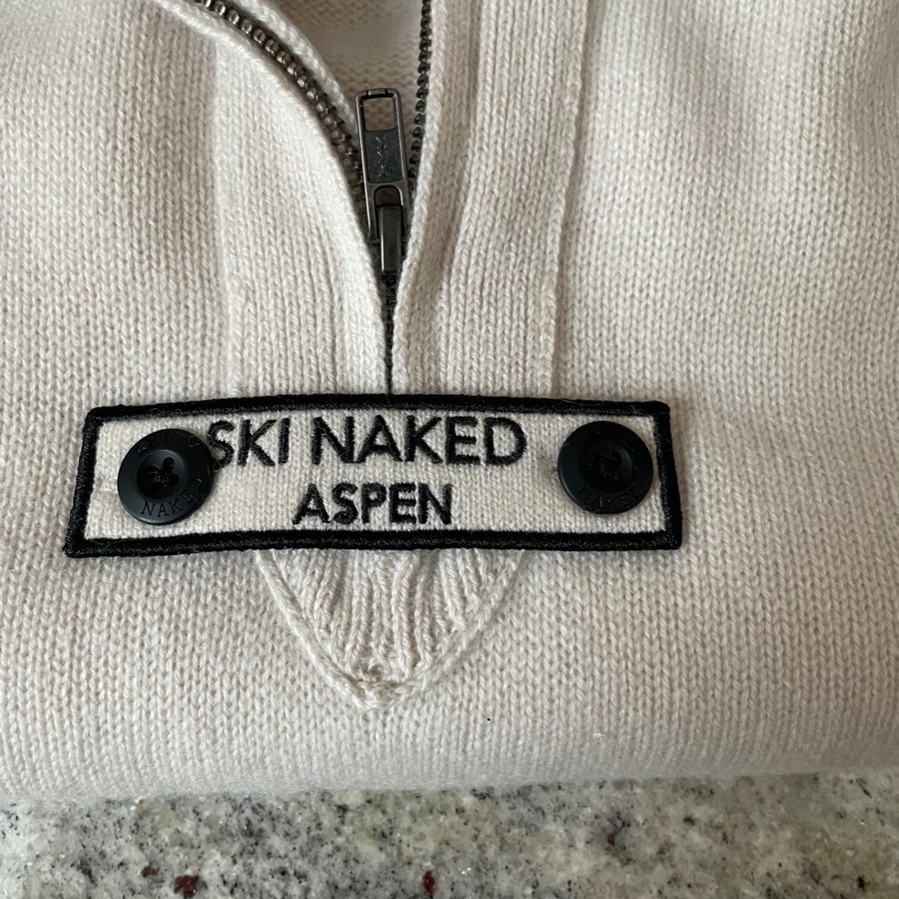 Unisex Half-zip Cashmere Pullover from NakedCashmere - Picture 6 of 7